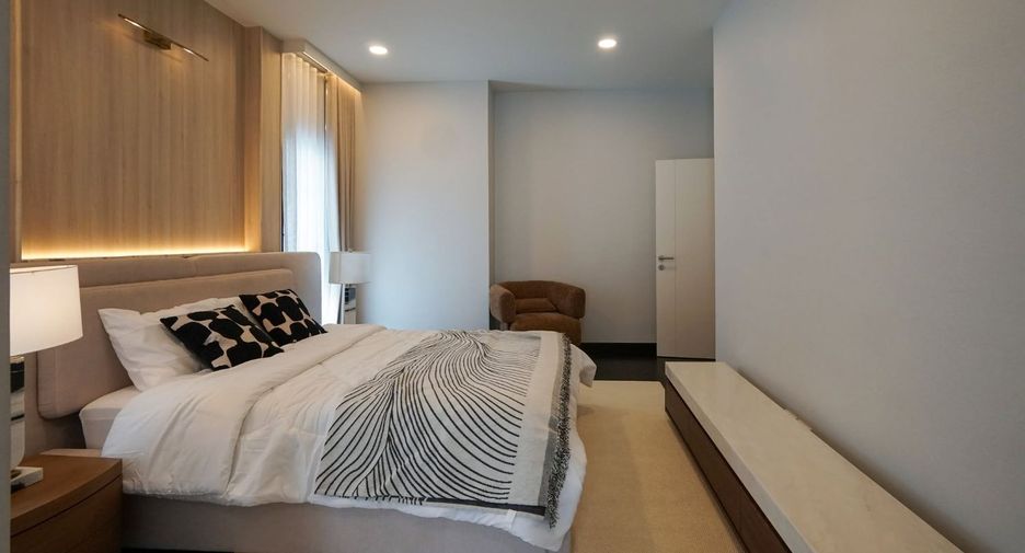 For rent and for sale 5 bedrooms house in Bang Phli, Samut Prakan