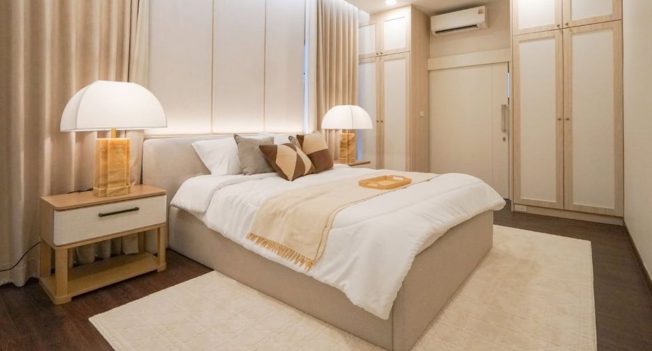 For rent and for sale 5 bedrooms house in Bang Phli, Samut Prakan