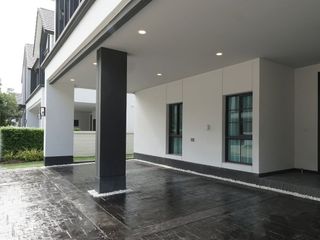 出租 和 出售 5 卧室 独立屋 在 Bang Phli, Samut Prakan