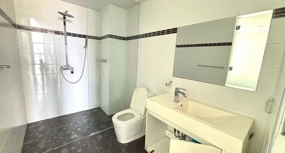 Condo en venta de 2 habitaciones en Bang Lamung, Chonburi