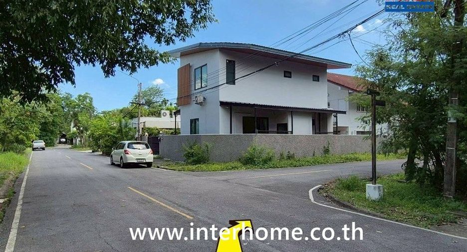 For sale land in Khan Na Yao, Bangkok