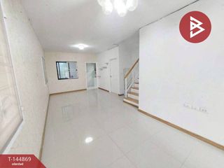 For rent and for sale 5 bedrooms townhouse in Mueang Samut Prakan, Samut Prakan