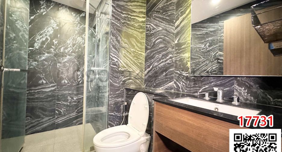 For rent 2 bedrooms condo in Bang Na, Bangkok