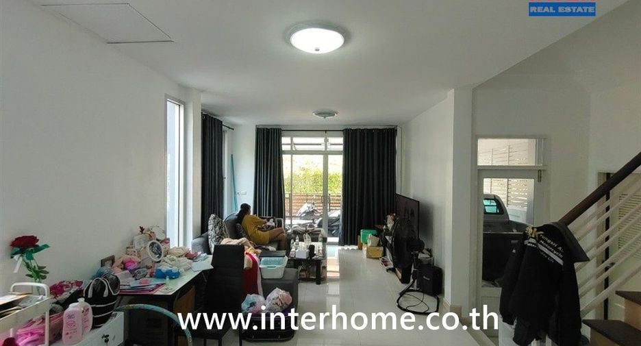 For sale 3 bedrooms townhouse in Min Buri, Bangkok