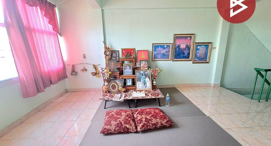 For sale 3 bedrooms retail Space in Mueang Chon Buri, Chonburi