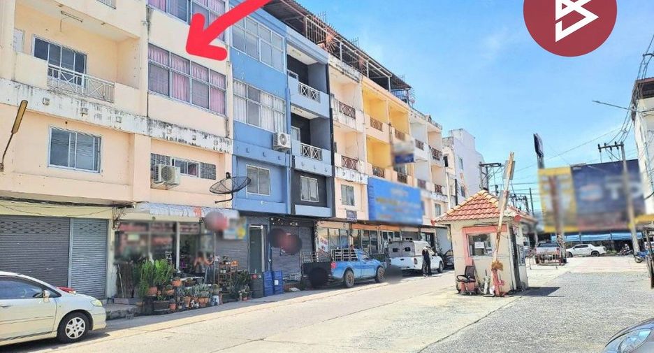 For sale 3 bedrooms retail Space in Mueang Chon Buri, Chonburi