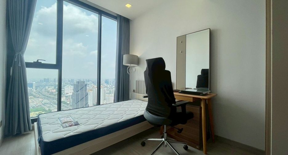 For rent 2 ベッドルーム condo in Huai Khwang, Bangkok