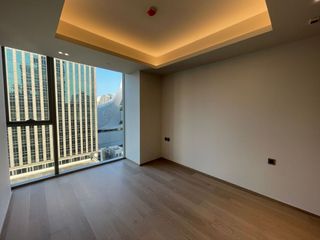 For rent 3 bedrooms apartment in Pathum Wan, Bangkok