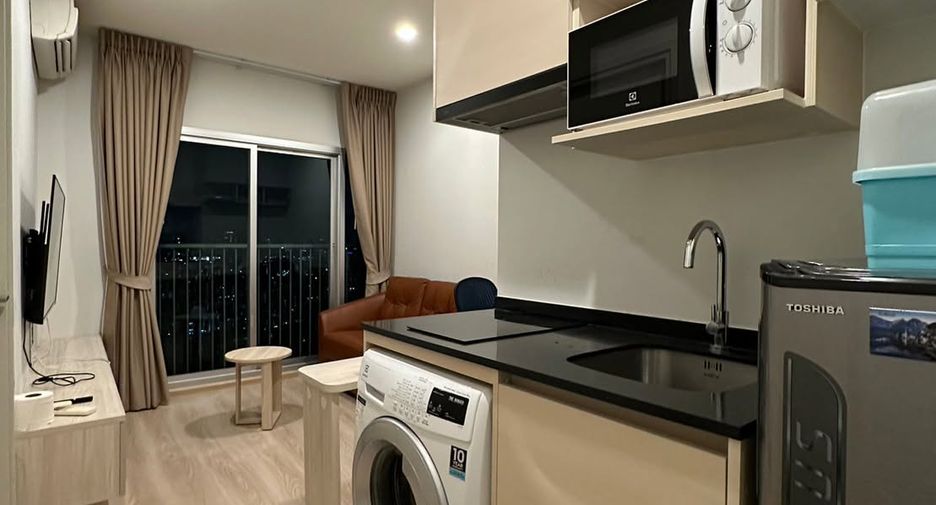 For rent 1 Beds condo in Huai Khwang, Bangkok