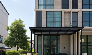 For sale 3 bedrooms townhouse in Suan Luang, Bangkok