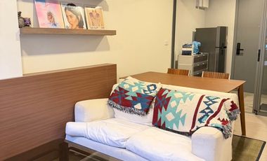 For rent and for sale 1 bed condo in Watthana, Bangkok