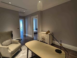 For rent 3 bedrooms condo in Pathum Wan, Bangkok