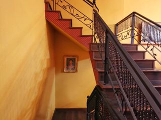 For rent 3 bedrooms townhouse in Yan Nawa, Bangkok