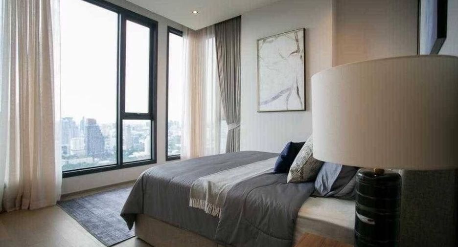 For rent 3 bedrooms apartment in Khlong Toei, Bangkok