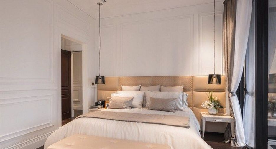 For rent 2 bedrooms apartment in Pathum Wan, Bangkok