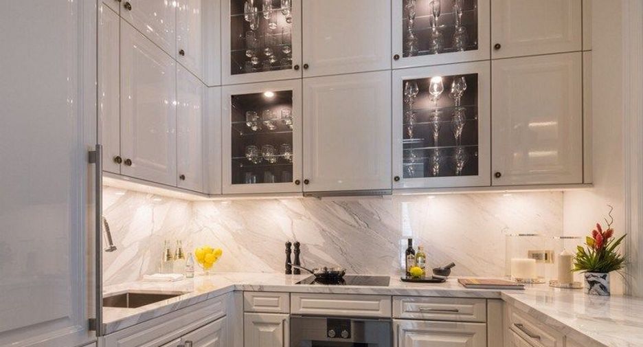 For rent 2 bedrooms apartment in Pathum Wan, Bangkok