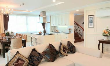 For rent 4 bedrooms apartment in Watthana, Bangkok