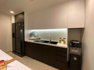 À louer 3 chambres appartement à Khlong Toei, Bangkok