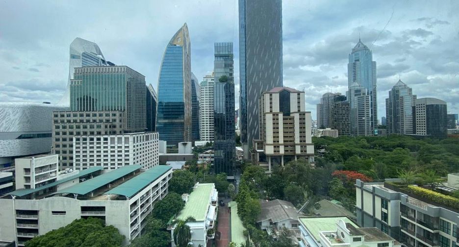 For rent 1 bed apartment in Pathum Wan, Bangkok