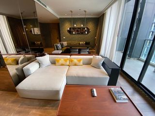 For rent 3 bedrooms apartment in Pathum Wan, Bangkok