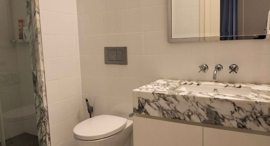 For rent 2 bedrooms apartment in Sathon, Bangkok
