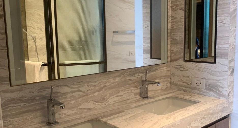 For rent 1 bed apartment in Pathum Wan, Bangkok