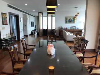 À louer 3 chambres appartement à Pathum Wan, Bangkok