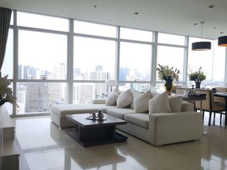 For rent 3 bedrooms apartment in Pathum Wan, Bangkok