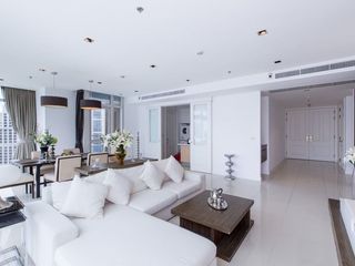 For rent 3 bedrooms apartment in Pathum Wan, Bangkok