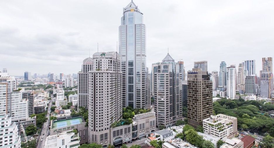 For rent 3 bedrooms apartment in Pathum Wan, Bangkok
