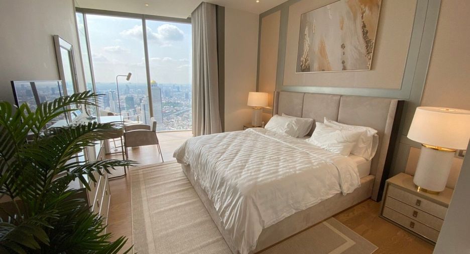 For rent 3 bedrooms apartment in Khlong San, Bangkok