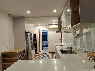 For rent 4 bedrooms apartment in Khlong Toei, Bangkok