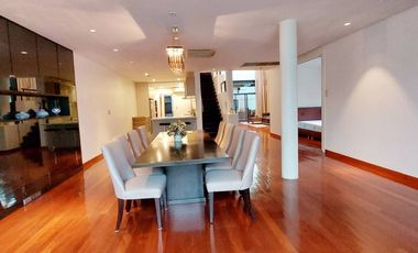 For rent 4 bedrooms apartment in Khlong Toei, Bangkok