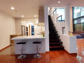 For rent 4 bedrooms apartment in Khlong Toei, Bangkok