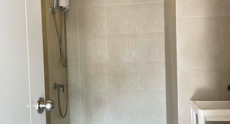 Condo en alquiler de 1 habitaciones en Bang Lamung, Chonburi