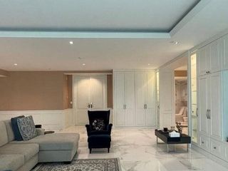 For rent 4 bedrooms apartment in Khlong Toei, Bangkok