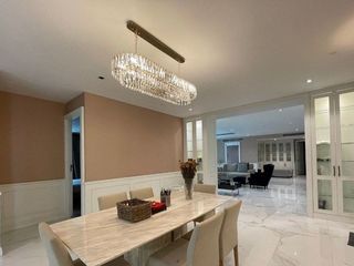 For rent 4 bedrooms apartment in Khlong Toei, Bangkok