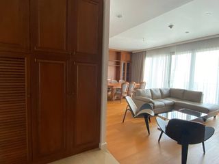 À louer 3 chambres appartement à Pathum Wan, Bangkok