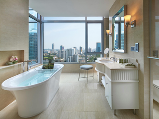 À louer 2 chambres appartement à Pathum Wan, Bangkok
