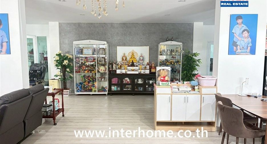 Casa en alquiler y en venta de 6 habitaciones en Khlong Sam Wa, Bangkok