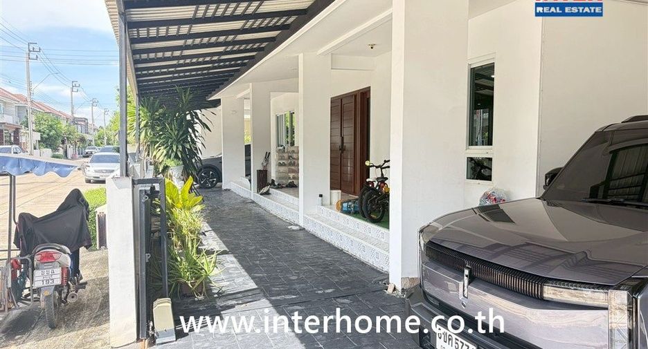 Casa en alquiler y en venta de 6 habitaciones en Khlong Sam Wa, Bangkok