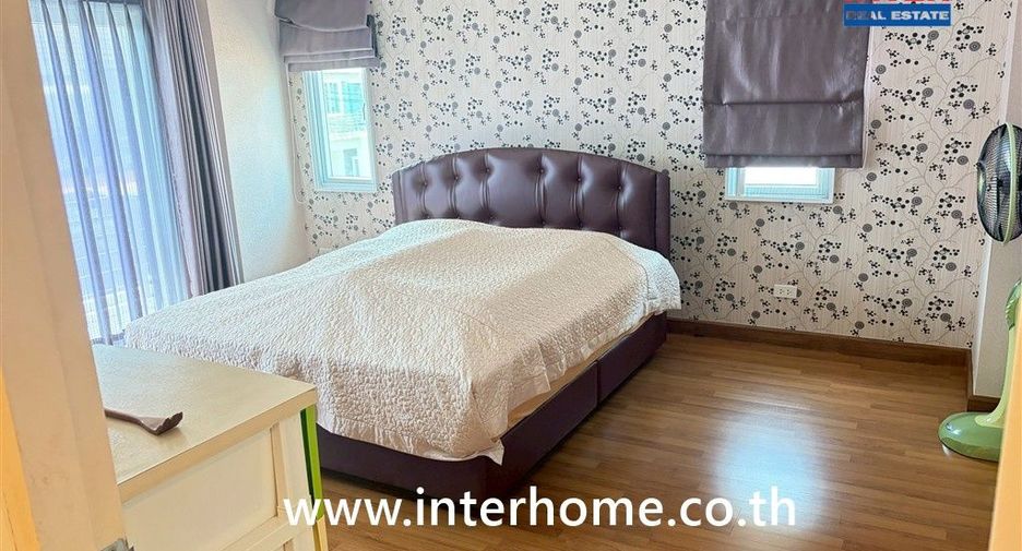 Casa en alquiler y en venta de 6 habitaciones en Khlong Sam Wa, Bangkok