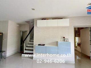 For sale 3 bedrooms house in Mueang Nonthaburi, Nonthaburi