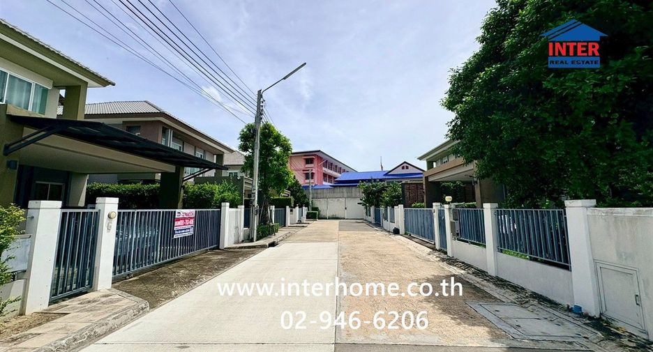 For sale 3 bedrooms house in Mueang Nonthaburi, Nonthaburi