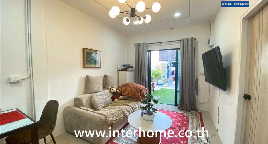 Reihenhaus zum Kauf mit 3 Zimmer in Bueng Kum, Bangkok
