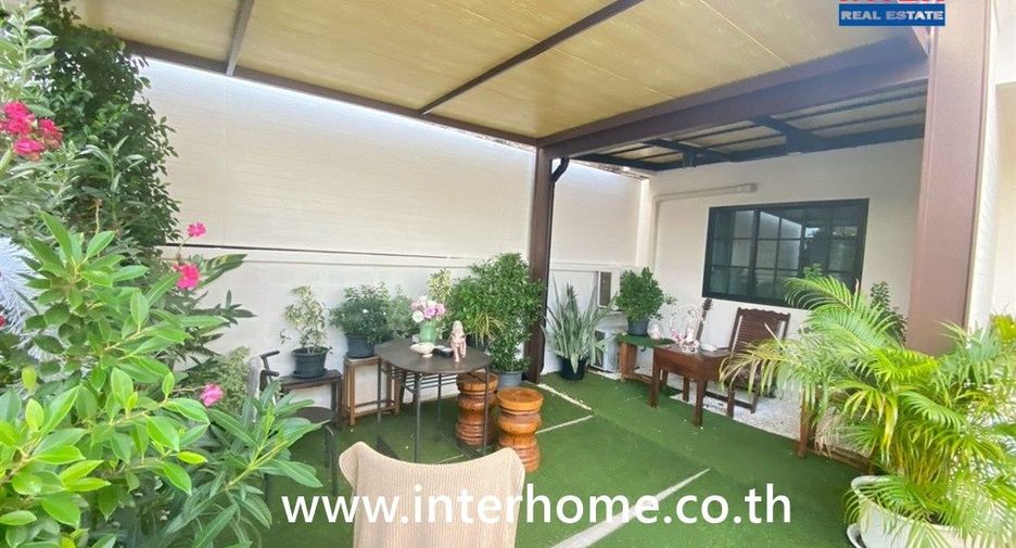 Reihenhaus zum Kauf mit 3 Zimmer in Bueng Kum, Bangkok