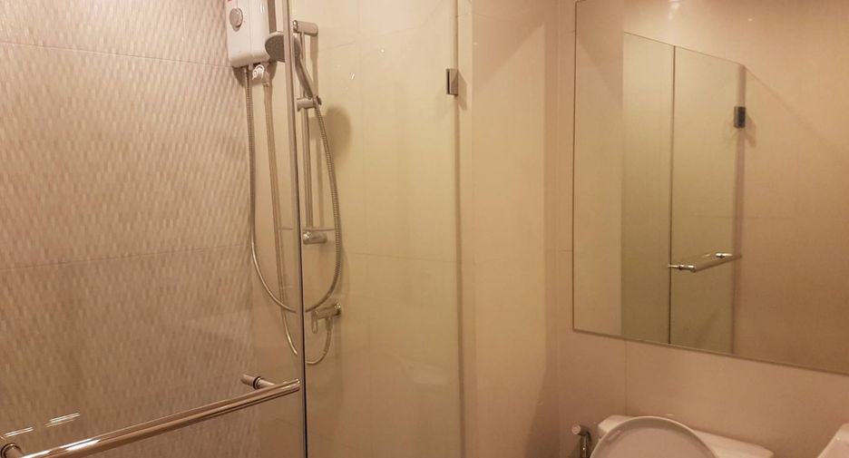 For rent and for sale 1 bed condo in Khlong Toei, Bangkok