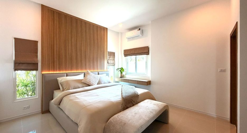 For sale 3 bedrooms villa in Bang Lamung, Chonburi