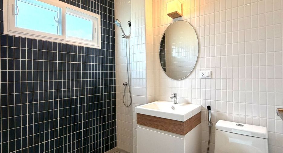 For sale 3 bedrooms villa in Bang Lamung, Chonburi