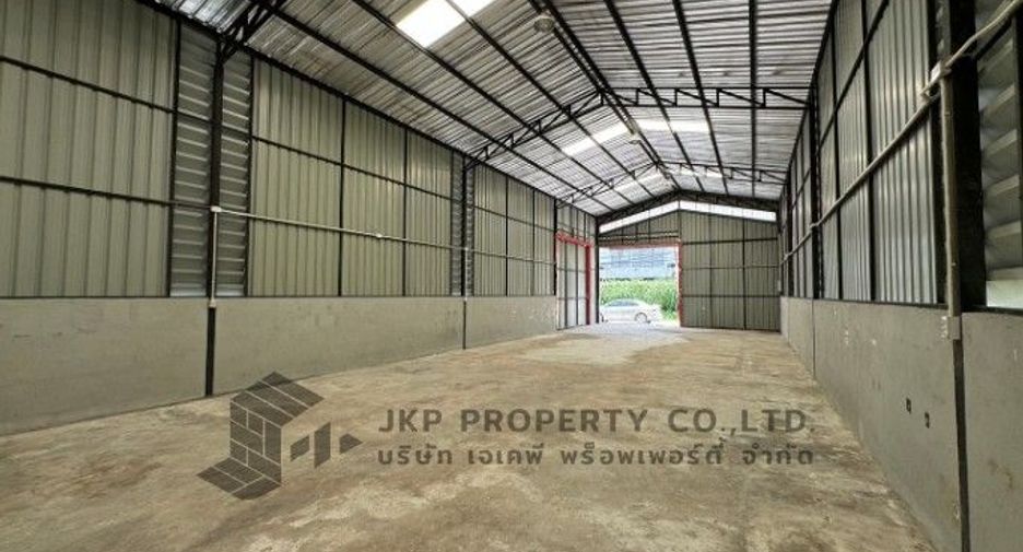 For rent warehouse in Chatuchak, Bangkok